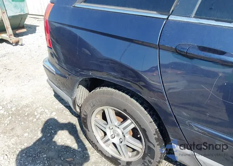 2007 Chrysler Pacifica Touring z USA, uszkodzony, nr VIN 2A8GM68X37R164472